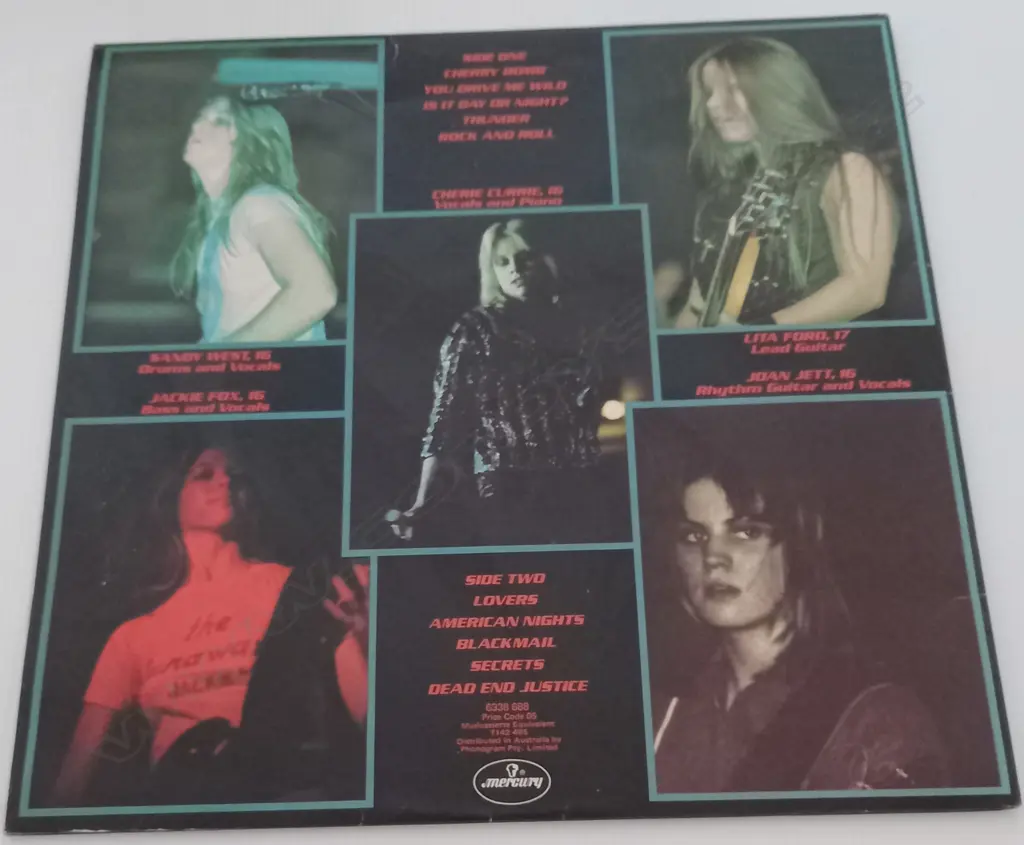 The Runaways, The Runaways Image 1++